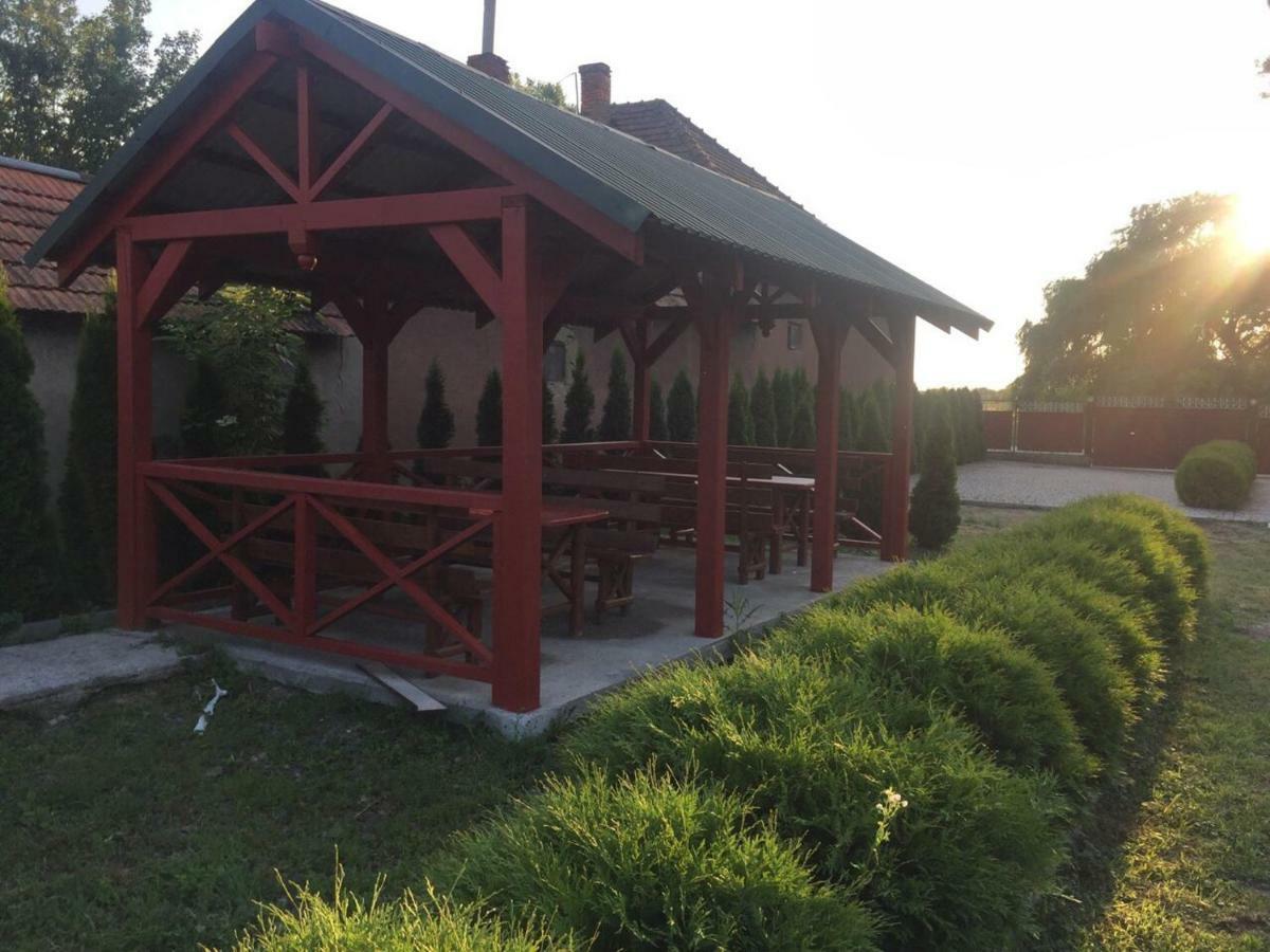 Private House Near Kosyno Villa Beregsom Kültér fotó